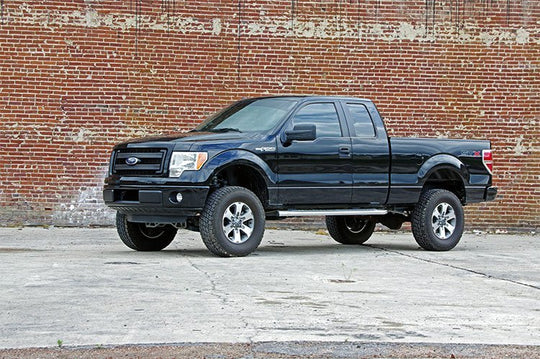 57331 6 Inch Lift Kit - Ford F-150 2WD (2009-2010) Rough Country Canada