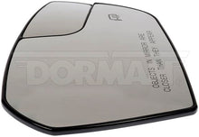 Charger l'image dans la galerie, 57630 Door Mirror Glass Dorman - HELP Canada