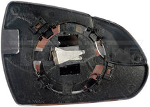 Load image into Gallery viewer, 57698 Door Mirror Glass Dorman - HELP Canada