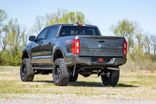 Charger l'image dans la galerie, 50931 6 Inch Lift Kit - N3 Struts - Ford Ranger 4WD (2019-2023) Rough Country Canada