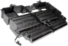Charger l'image dans la galerie, 601-386 Radiator Shutter Assembly Dorman - OE Solutions Canada