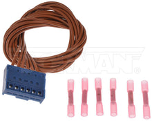 Load image into Gallery viewer, 645-733 Brake / Tail / Turn Signal Light Connector Dorman - TECHoice Canada