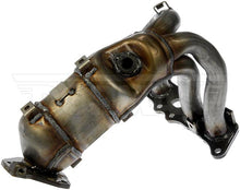 Load image into Gallery viewer, 672-975 Catalytic Converter with Integrated Exhaust Manifold Dorman - OE Solutions Canada