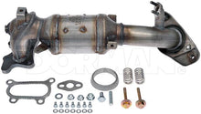 Charger l'image dans la galerie, 673-302 Catalytic Converter with Integrated Exhaust Manifold Dorman - OE Solutions Canada