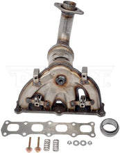 Charger l'image dans la galerie, 673-871 Catalytic Converter with Integrated Exhaust Manifold Dorman - OE Solutions Canada