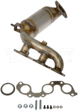 Charger l'image dans la galerie, 673-880 Catalytic Converter with Integrated Exhaust Manifold Dorman - OE Solutions Canada