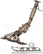 Load image into Gallery viewer, 674-070 Catalytic Converter with Integrated Exhaust Manifold Dorman - OE Solutions Canada