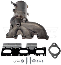Load image into Gallery viewer, 674-095 Catalytic Converter with Integrated Exhaust Manifold Dorman - OE Solutions Canada