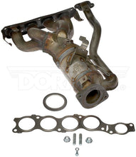 Charger l'image dans la galerie, 674-099 Catalytic Converter with Integrated Exhaust Manifold Dorman - OE Solutions Canada