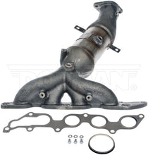 Load image into Gallery viewer, 674-109 Catalytic Converter with Integrated Exhaust Manifold Dorman - OE Solutions Canada