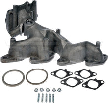Load image into Gallery viewer, 674-119 Exhaust Manifold Dorman - OE Solutions Canada