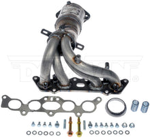 Load image into Gallery viewer, 674-122 Catalytic Converter with Integrated Exhaust Manifold Dorman - OE Solutions Canada