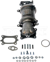 Load image into Gallery viewer, 672-1431 Catalytic Converter with Integrated Exhaust Manifold Dorman - OE Solutions Canada