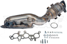 Charger l'image dans la galerie, 674-305 Catalytic Converter with Integrated Exhaust Manifold Dorman - OE Solutions Canada