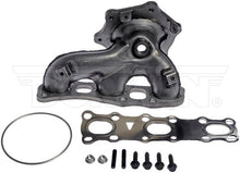 Charger l'image dans la galerie, 674-332 Exhaust Manifold Dorman - OE Solutions Canada