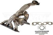Charger l'image dans la galerie, 674-600 Catalytic Converter with Integrated Exhaust Manifold Dorman - OE Solutions Canada