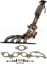Charger l'image dans la galerie, 674-614 Catalytic Converter with Integrated Exhaust Manifold Dorman - OE Solutions Canada