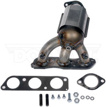Load image into Gallery viewer, 673-620 Catalytic Converter with Integrated Exhaust Manifold Dorman - OE Solutions Canada
