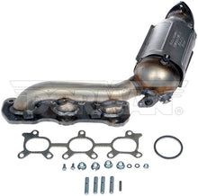Load image into Gallery viewer, 674-679 Catalytic Converter with Integrated Exhaust Manifold Dorman - OE Solutions Canada