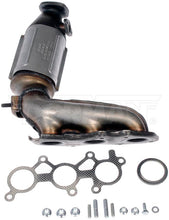Load image into Gallery viewer, 673-751 Catalytic Converter with Integrated Exhaust Manifold Dorman - OE Solutions Canada