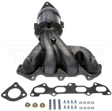 Charger l'image dans la galerie, 674-807 Catalytic Converter with Integrated Exhaust Manifold Dorman - OE Solutions Canada