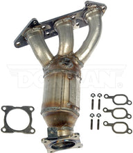 Charger l'image dans la galerie, 674-833 Catalytic Converter with Integrated Exhaust Manifold Dorman - OE Solutions Canada