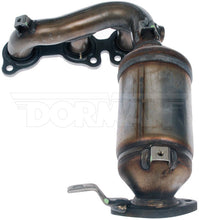 Load image into Gallery viewer, 674-863 Catalytic Converter with Integrated Exhaust Manifold Dorman - OE Solutions Canada