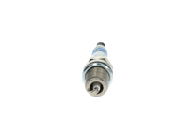 Load image into Gallery viewer, 6758 OE Fine Wire Platinum Spark Plug Bosch Canada