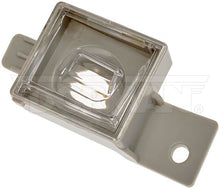 Charger l'image dans la galerie, 68212 License Plate Light Lens Dorman - HELP Canada