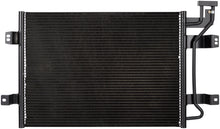 Load image into Gallery viewer, 7-3633 Spectra Premium A/C Condenser Spectra Premium Canada