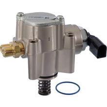 Charger l'image dans la galerie, 7.06032.05.0 Direct Injection High Pressure Fuel Pump Pierburg Canada