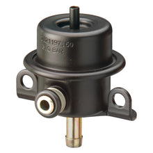 Load image into Gallery viewer, 7.21197.60.0 Fuel Pressure Regulator Pierburg Canada