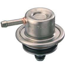 Load image into Gallery viewer, 7.21548.51.0 Fuel Pressure Regulator Pierburg Canada