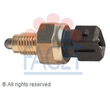 Charger l'image dans la galerie, 7.6131 Back Up Light Switch Facet Canada