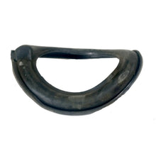 Charger l'image dans la galerie, 708930 Coil Spring Insulator Anchor Canada