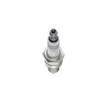Charger l'image dans la galerie, 7445 Nickel Spark Plug Bosch Canada
