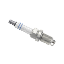 Charger l'image dans la galerie, 7447 Nickel Spark Plug Bosch Canada