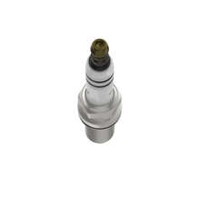 Charger l'image dans la galerie, 7455 Nickel Spark Plug Bosch Canada