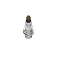 Load image into Gallery viewer, 7562 Nickel Spark Plug Bosch Canada