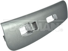 Charger l'image dans la galerie, 76015 Door Window Switch Bezel Dorman - HELP Canada