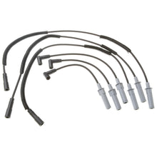 Charger l'image dans la galerie, 7733 Spark Plug Wire Set Standard Ignition Canada