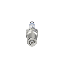 Load image into Gallery viewer, 79016 Nickel Spark Plug Bosch Canada