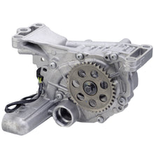 Load image into Gallery viewer, 7.07952.10.0 Engine Oil Pump Pierburg Canada