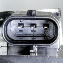 Load image into Gallery viewer, 7.10102.18.0 Engine Auxiliary Water Pump Pierburg Canada