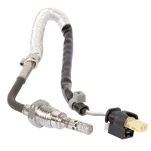 Load image into Gallery viewer, 7.11020.40.0 Exhaust Gas Temperature (EGT) Sensor Pierburg Canada