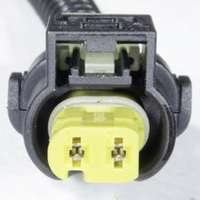 Load image into Gallery viewer, 7.11020.62.0 Exhaust Gas Temperature (EGT) Sensor Pierburg Canada