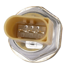 Charger l'image dans la galerie, 7.11225.04.0 Fuel Pressure Sensor Pierburg Canada