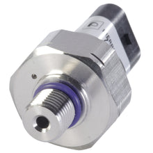 Charger l'image dans la galerie, 7.11225.38.0 Fuel Pressure Sensor Pierburg Canada