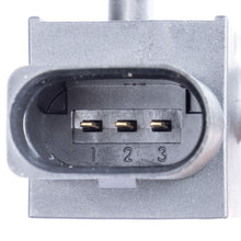 Load image into Gallery viewer, 7.11492.14.0 Exhaust Gas Differential Pressure Sensor Pierburg Canada