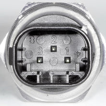Load image into Gallery viewer, 7.12061.01.0 Exhaust Backpressure Sensor Pierburg Canada